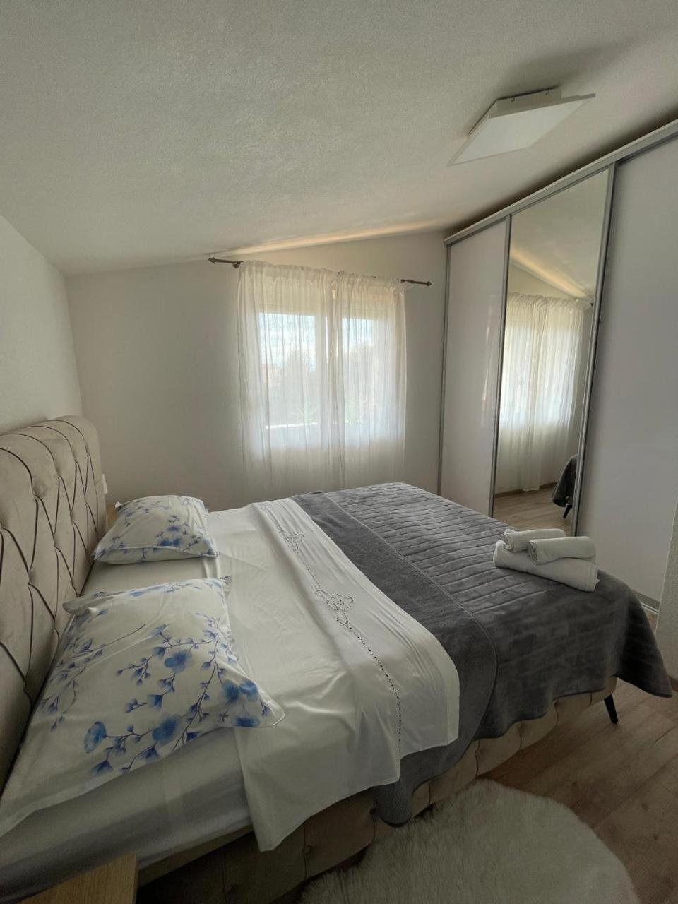 Apartman Suzana Sindija بيبينيا المظهر الخارجي الصورة